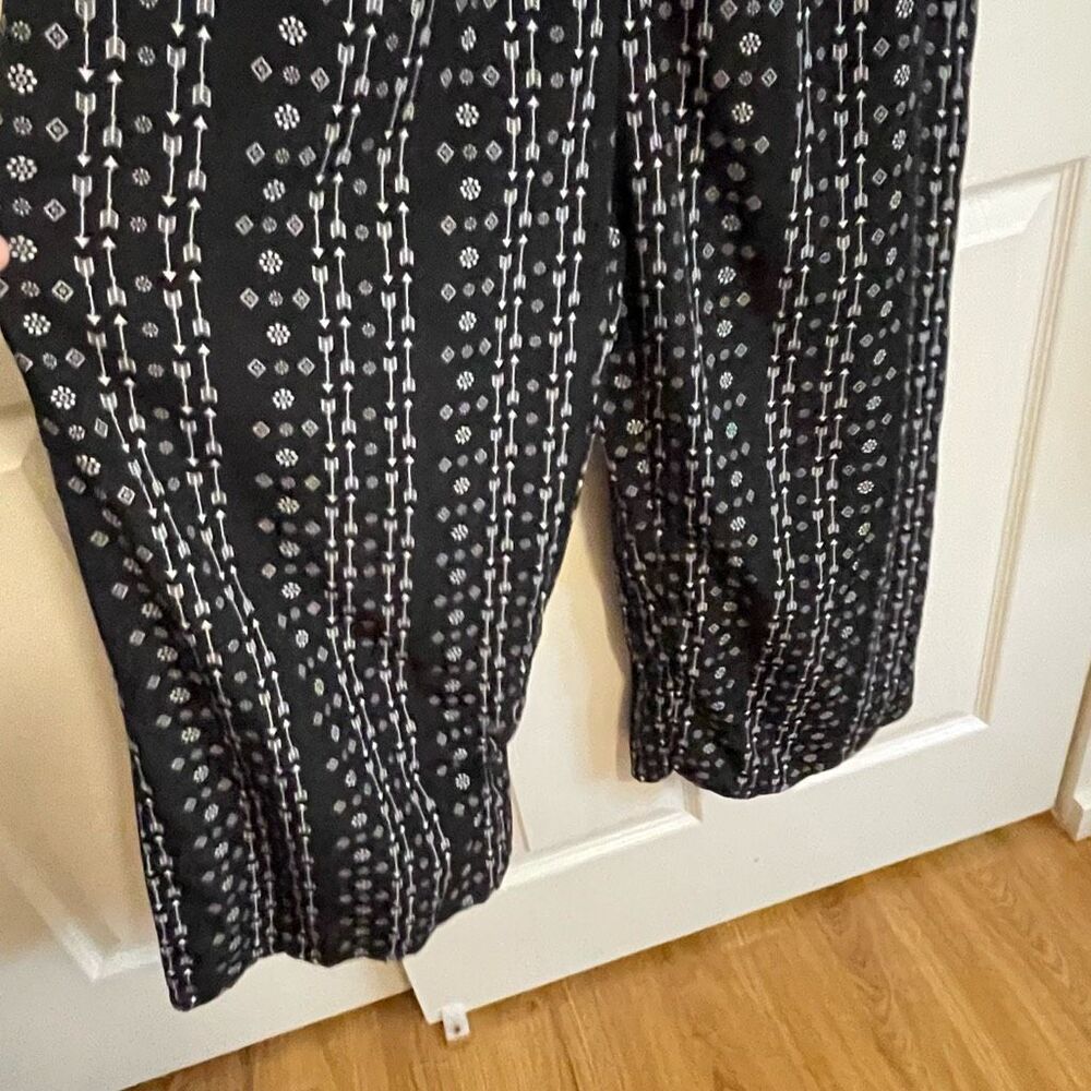 Oversize Boho One Piece Black and White Print Jumpsuit Size Medium - Picture 5 of 10